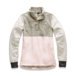 North Face women’s 1/4 button up pullover.